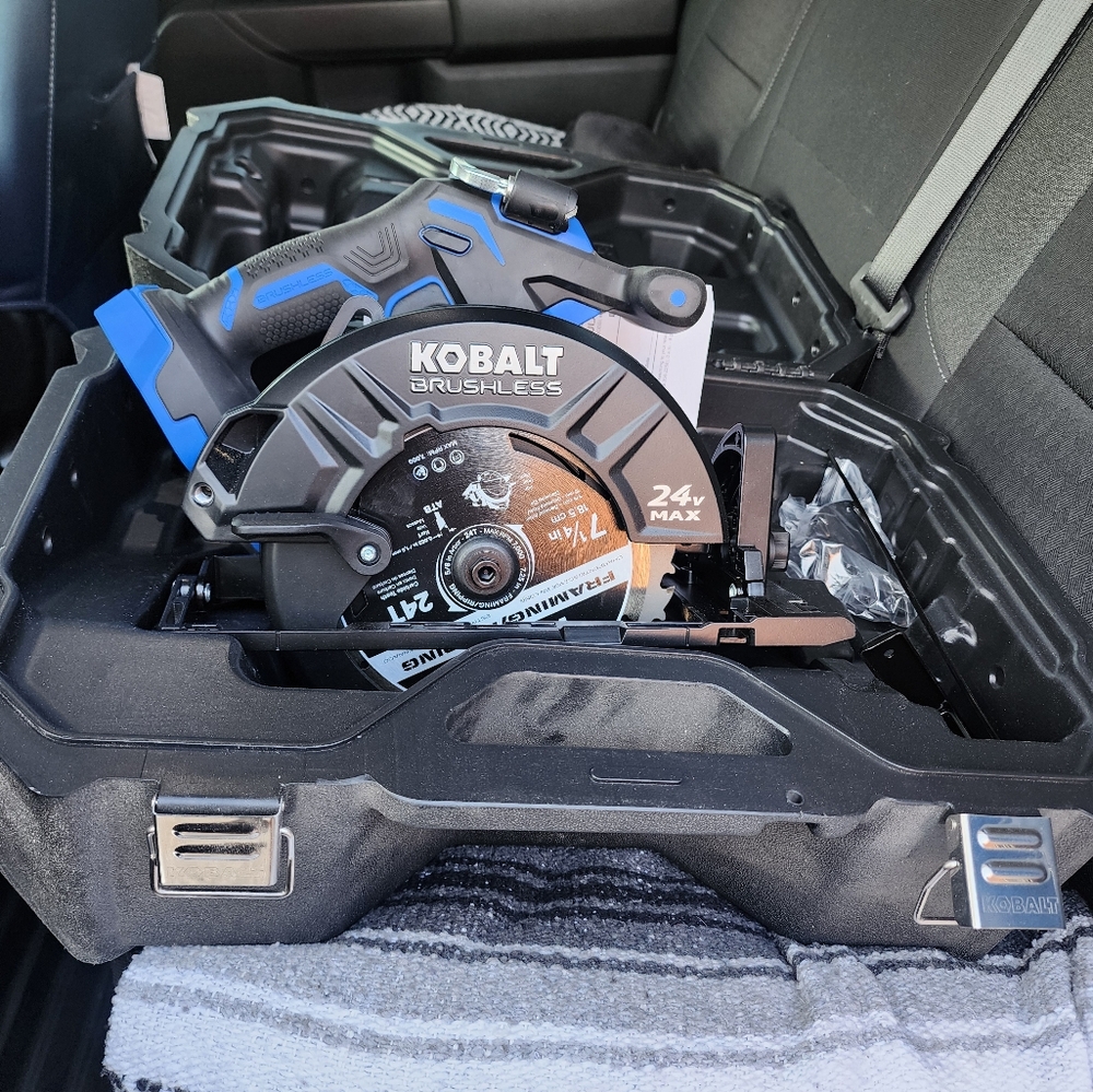 Kobalt cordless skill saw